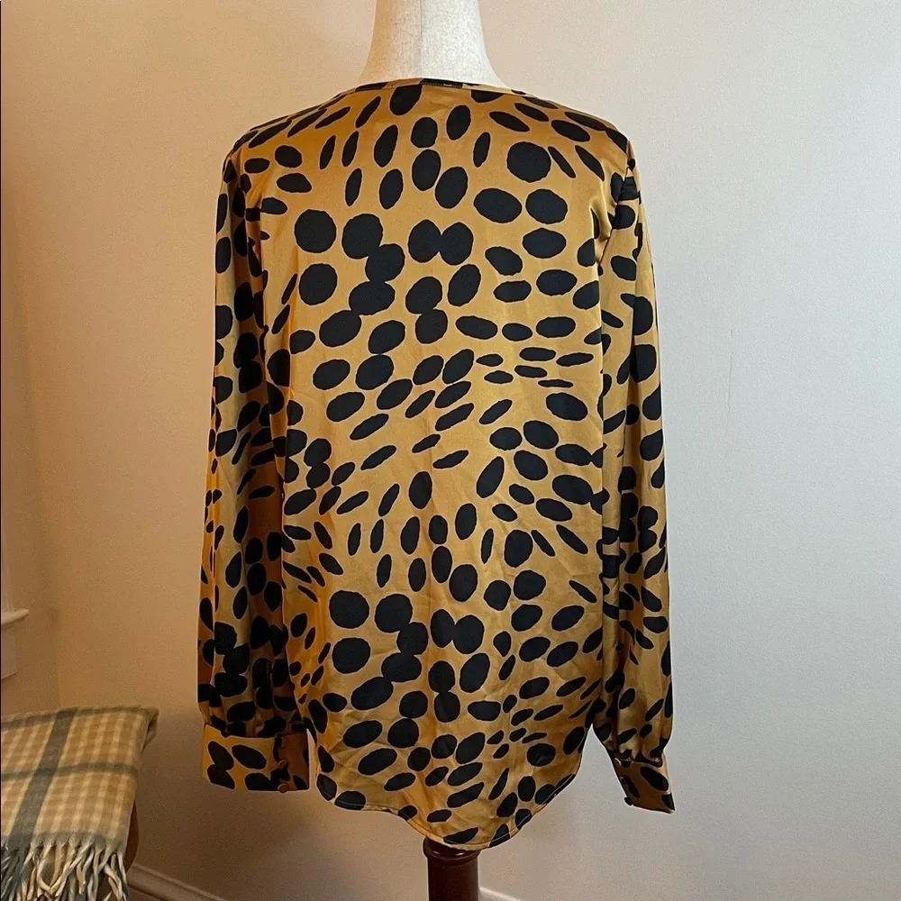 J.Crew Animal Print Satin Ruffle Popover Blouse Size M Like New